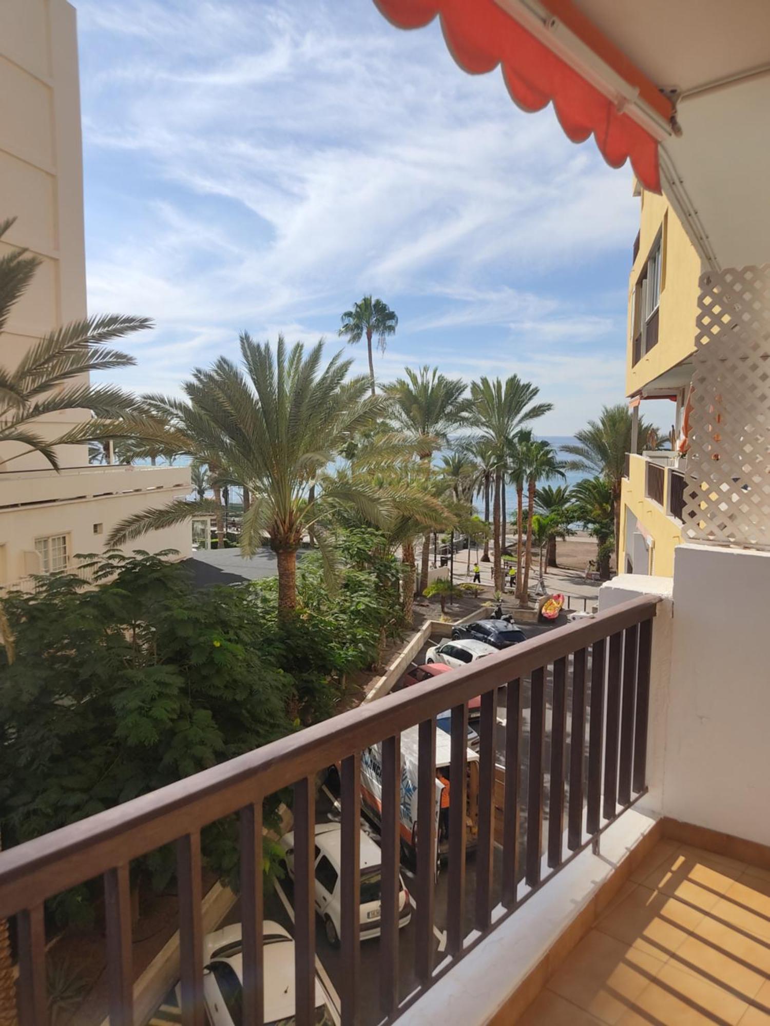 Apartamento En Los Cristianos Edificio Guayero المظهر الخارجي الصورة